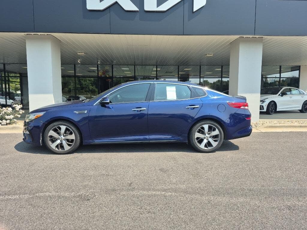 2019 KIA Optima
