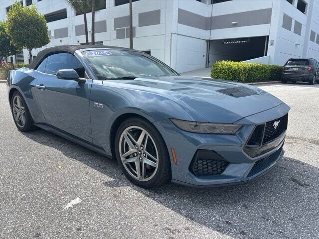 2025 FORD Mustang
