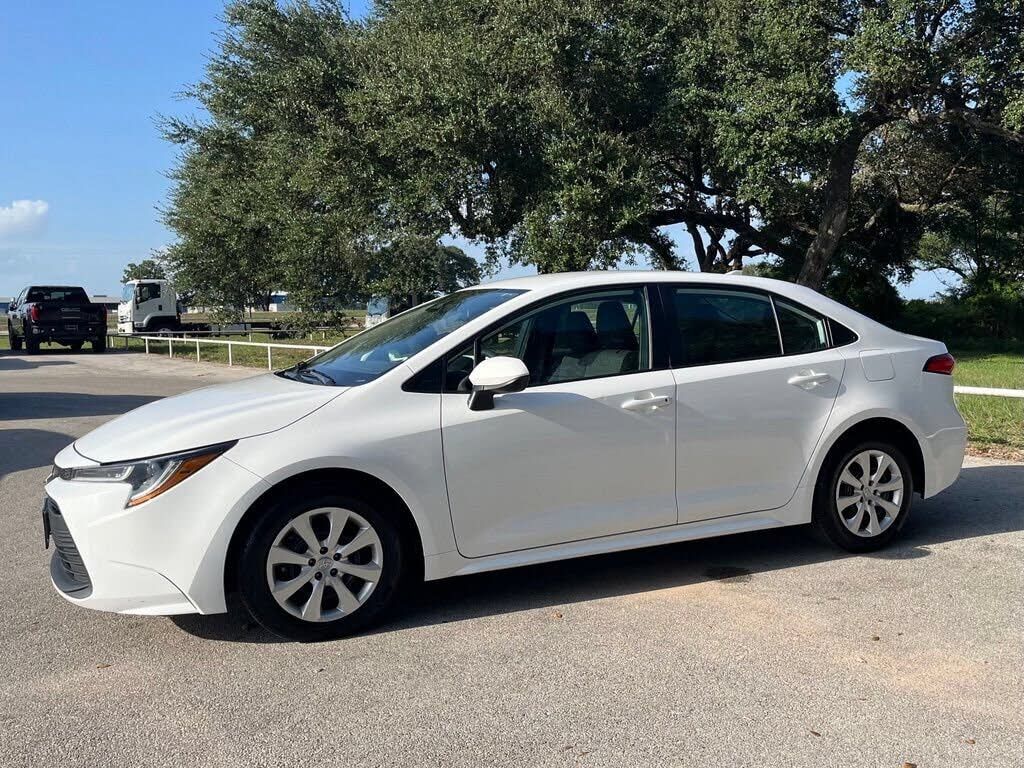 2024 TOYOTA Corolla