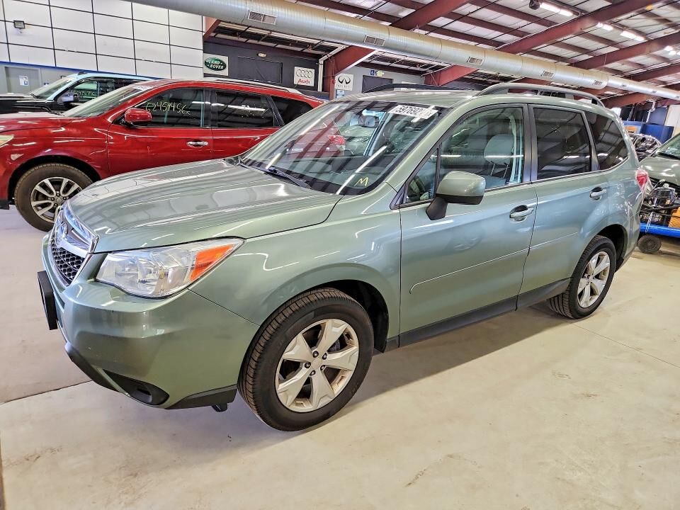 2015 SUBARU Forester