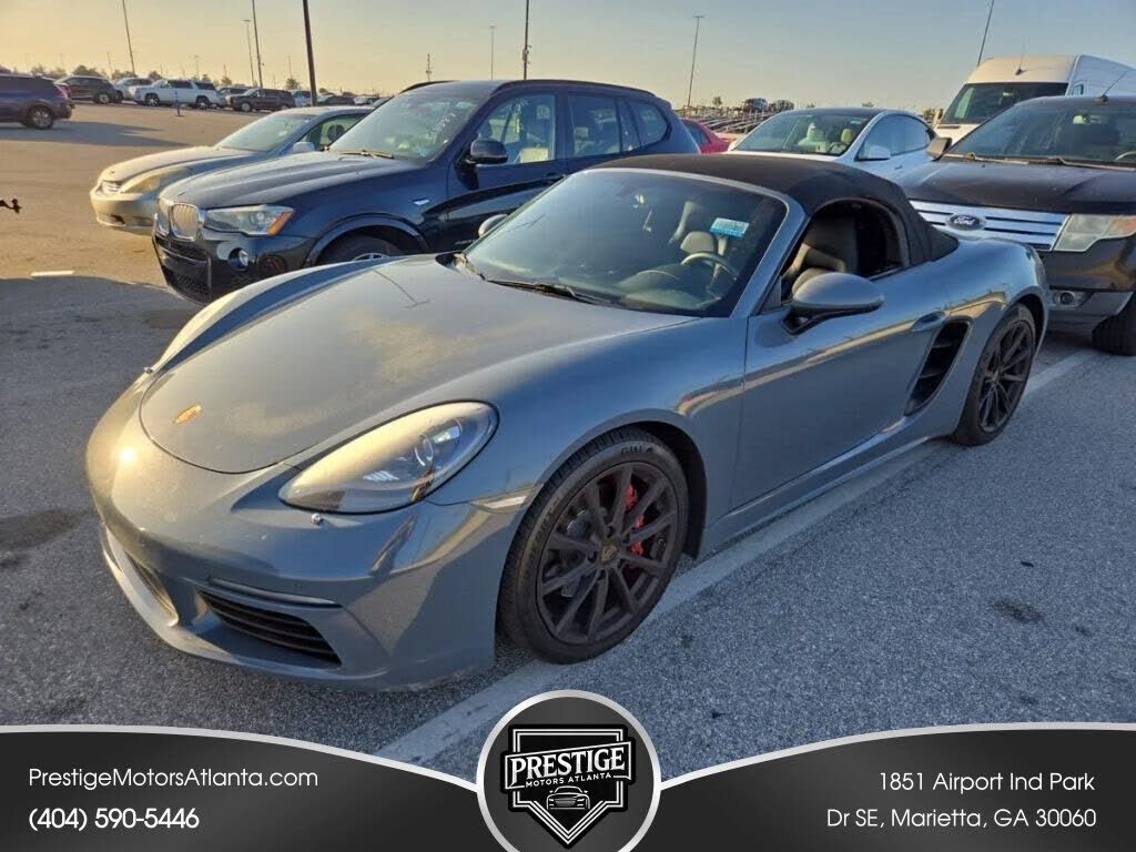 2017 PORSCHE Boxster