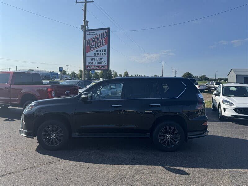 2023 LEXUS GX