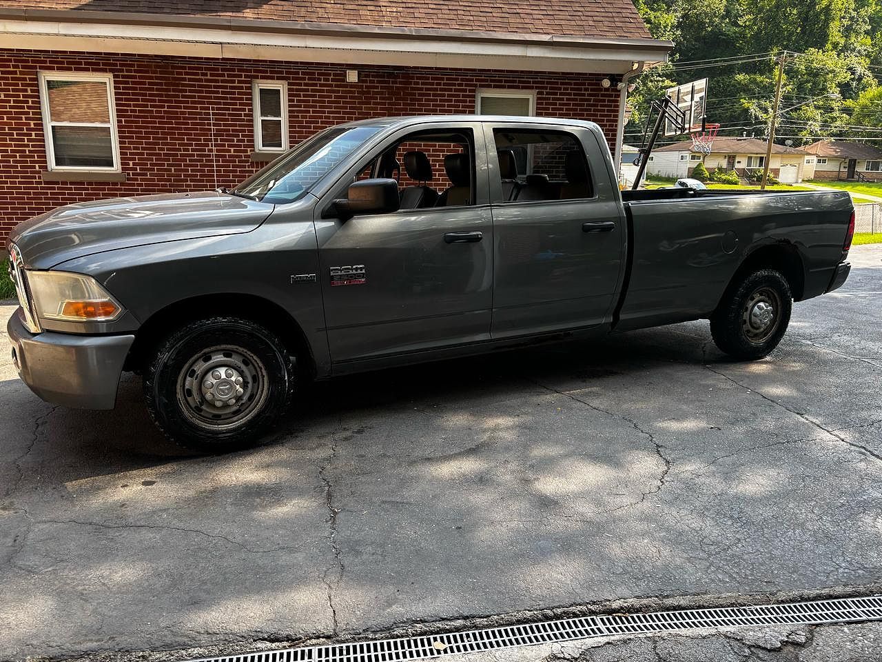 2011 DODGE Ram