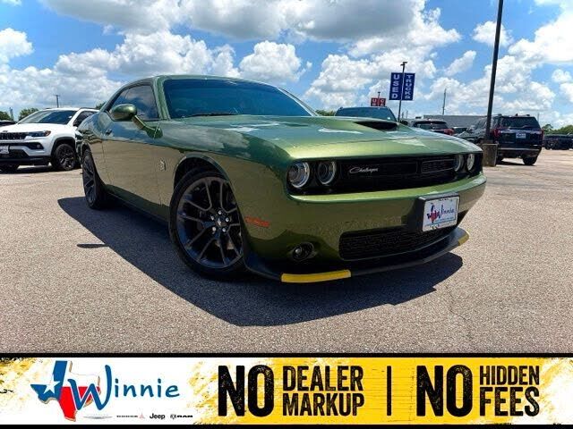 2023 DODGE Challenger