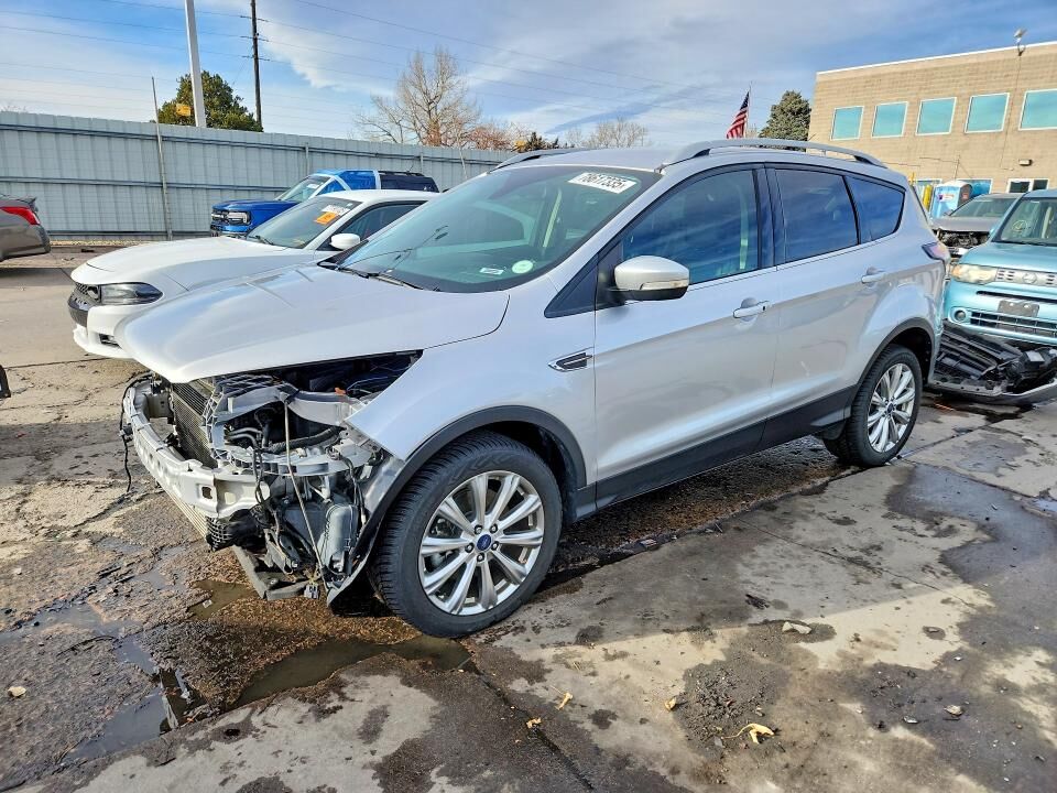 2017 FORD Escape