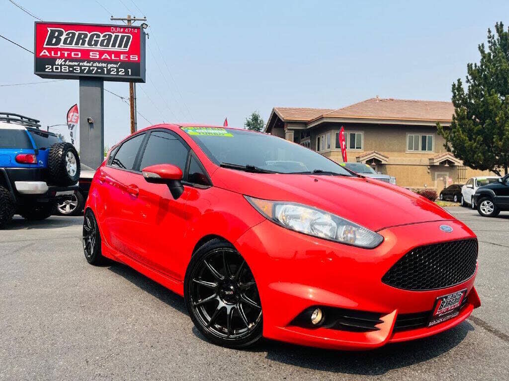 2015 FORD Fiesta