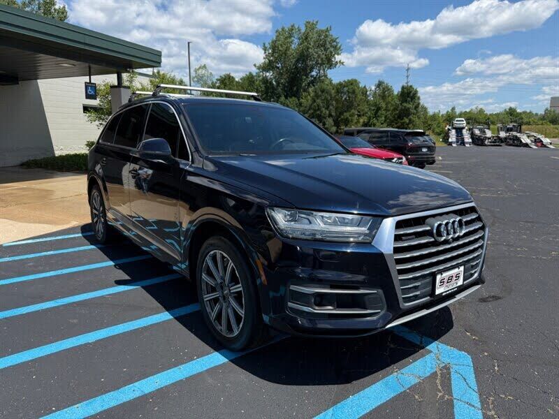 2017 AUDI Q7