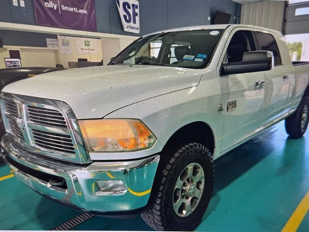 2012 DODGE Ram