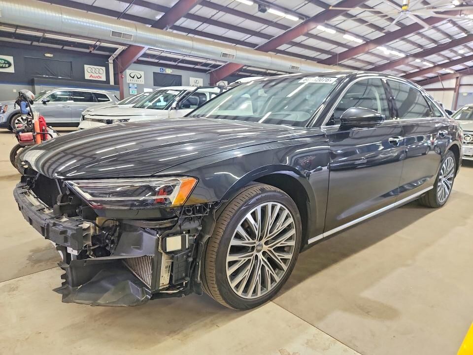 2019 AUDI A8