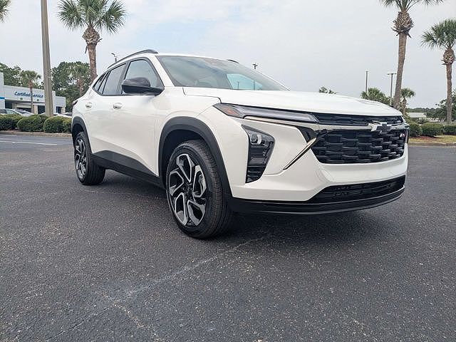 2026 CHEVROLET Trax