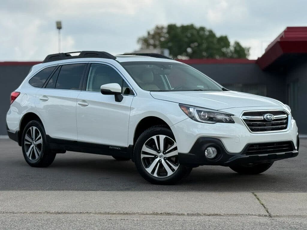 2018 SUBARU Outback