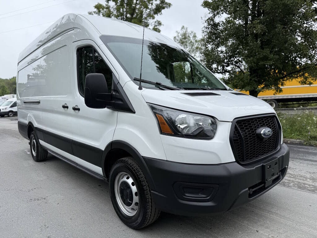 2023 FORD Transit