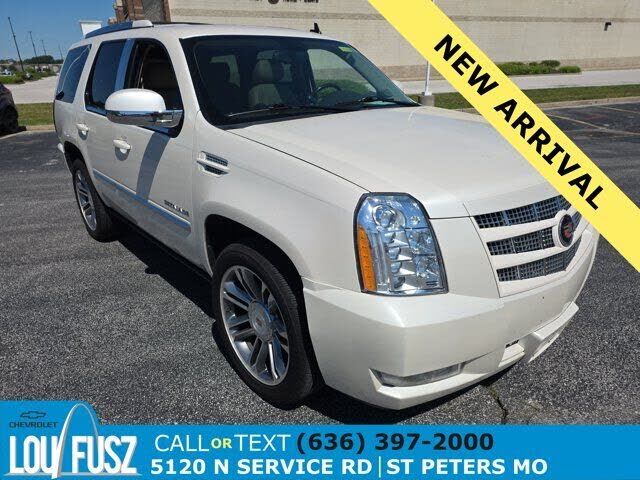 2014 CADILLAC Escalade