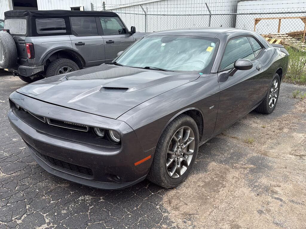 2017 DODGE Challenger