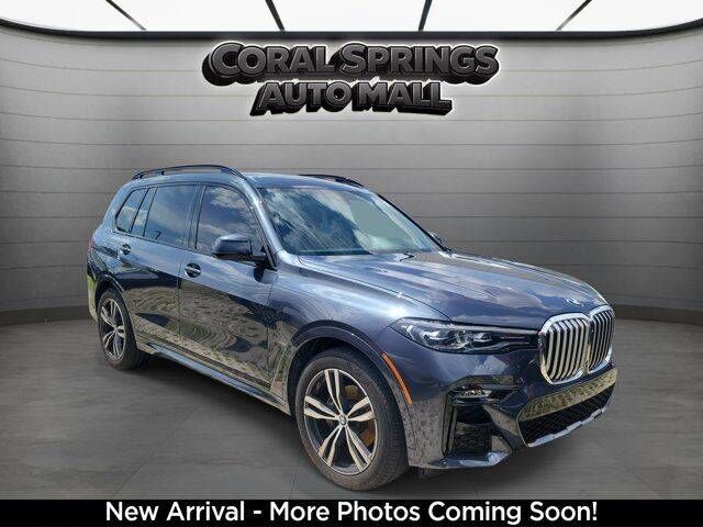 2022 BMW X7