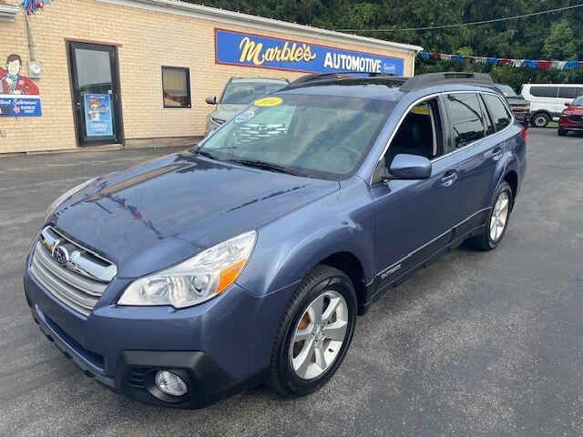 2014 SUBARU Outback