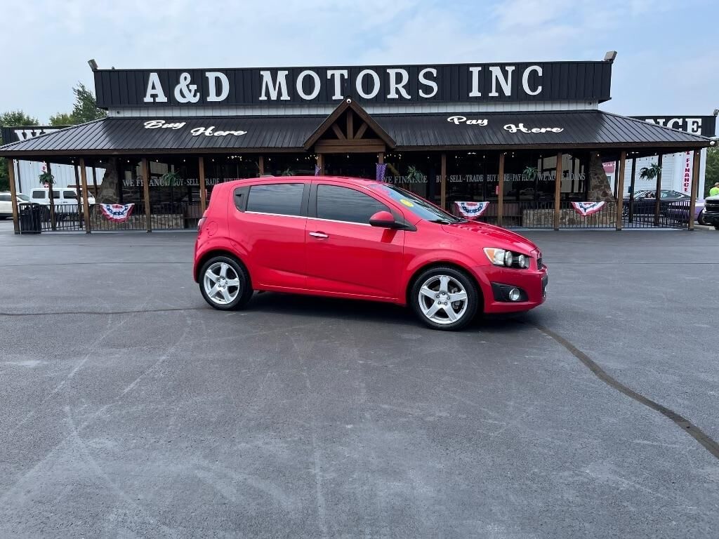 2015 CHEVROLET Sonic