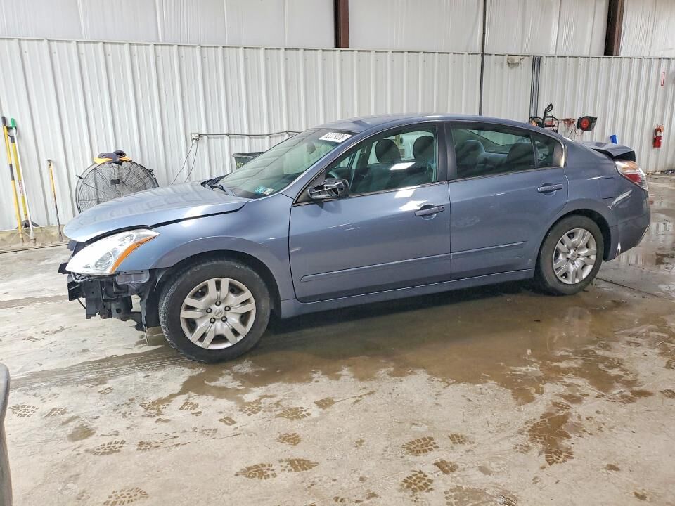 2012 NISSAN Altima