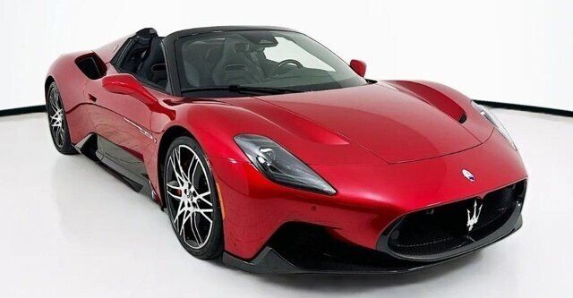 2023 MASERATI MC20