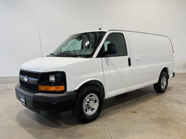 2012 CHEVROLET Express