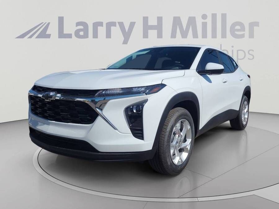 2026 CHEVROLET Trax