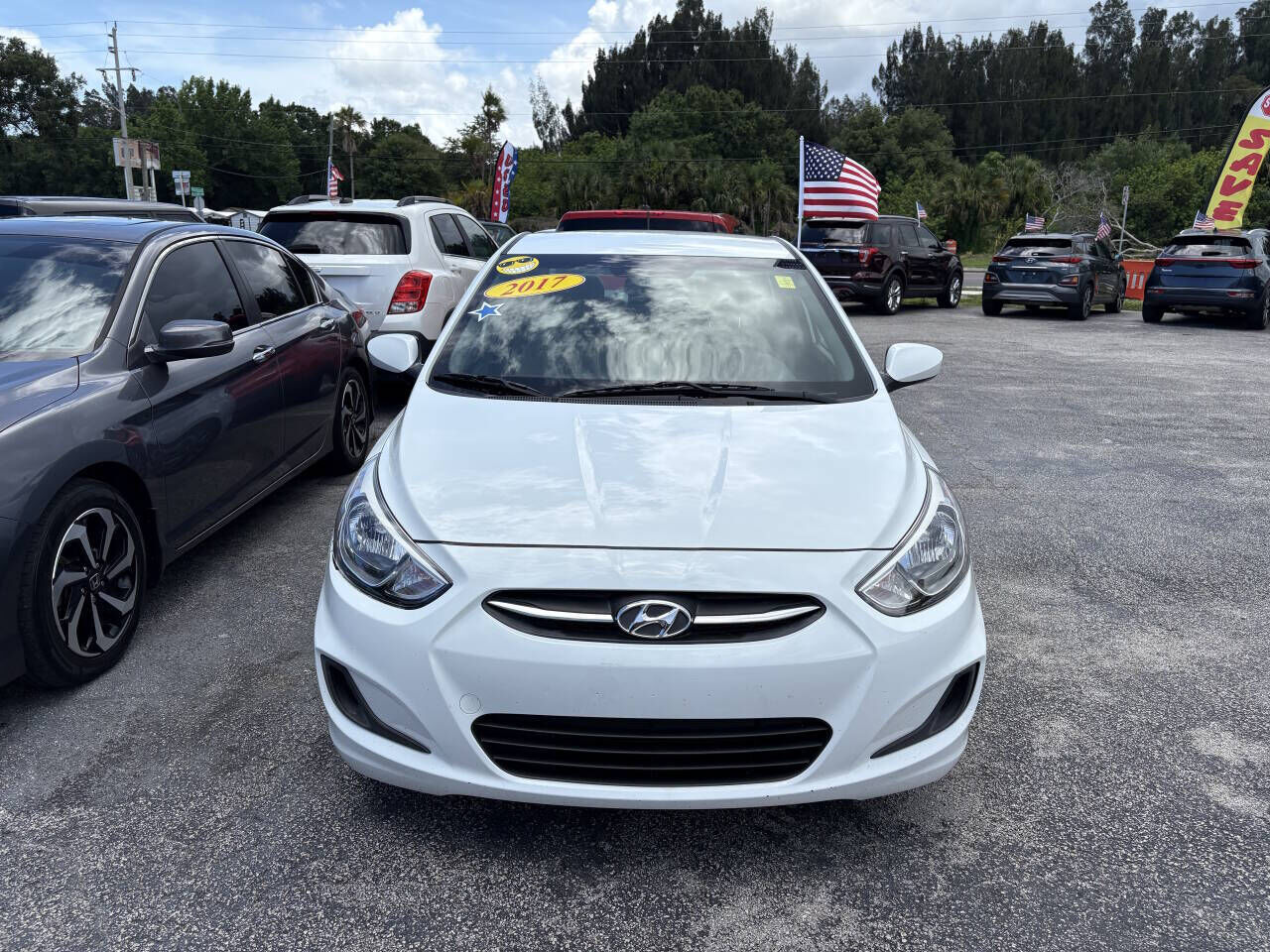 2017 HYUNDAI Accent