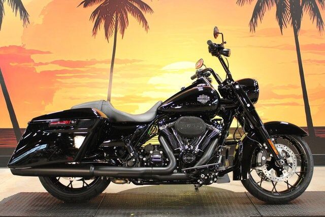 2025 HARLEY DAVIDSON Road King
