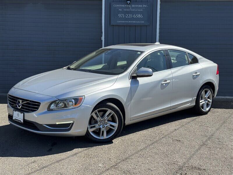 2014 VOLVO S60