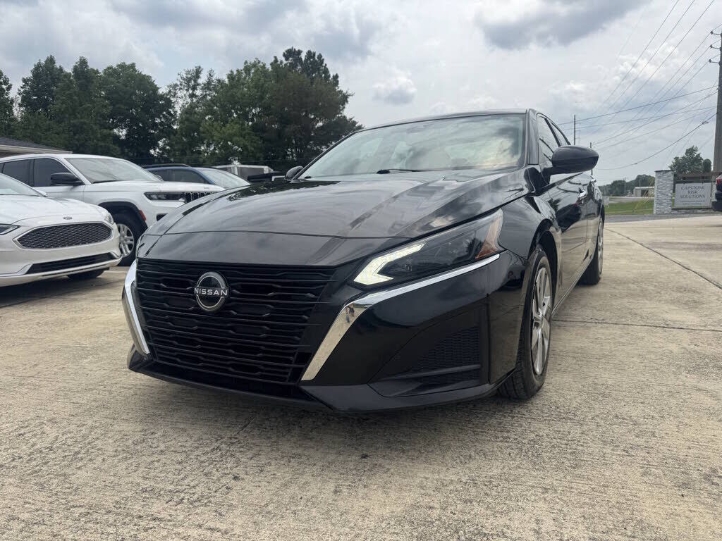 2023 NISSAN Altima