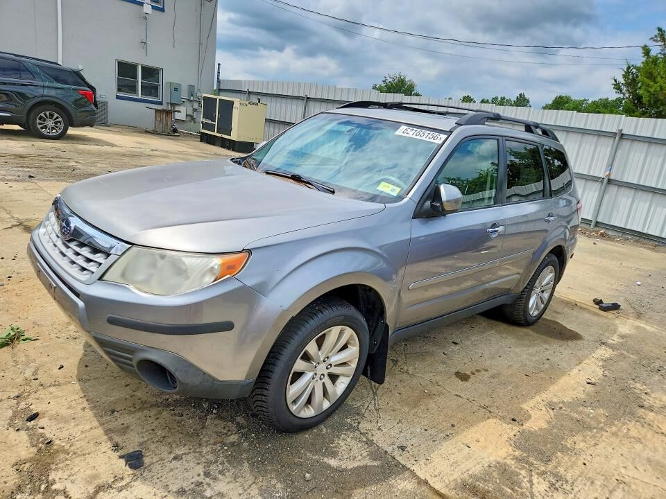 2011 SUBARU Forester