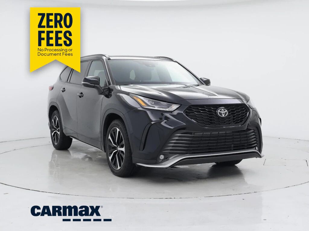 2022 TOYOTA Highlander