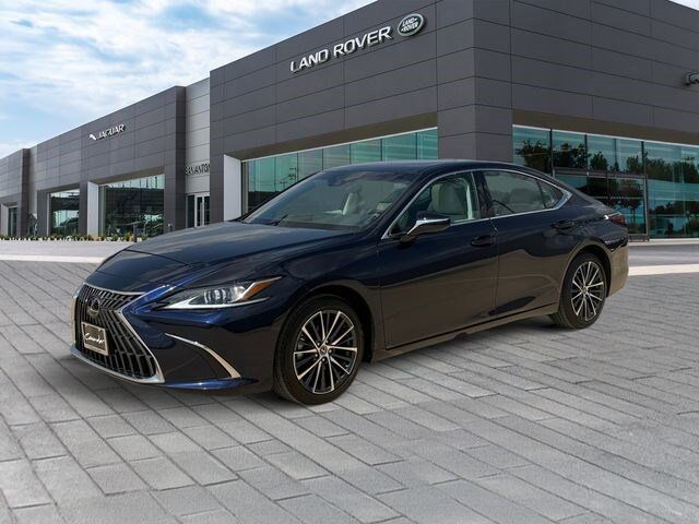 2025 LEXUS ES