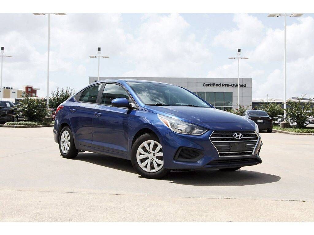 2022 HYUNDAI Accent