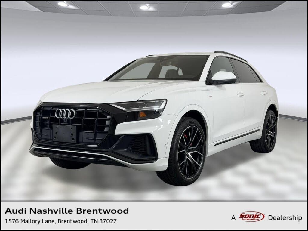 2019 AUDI Q8