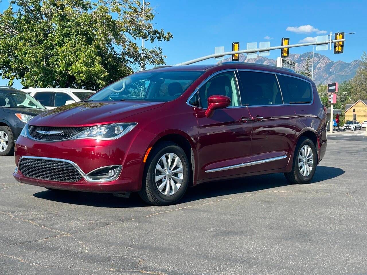 2019 CHRYSLER Pacifica