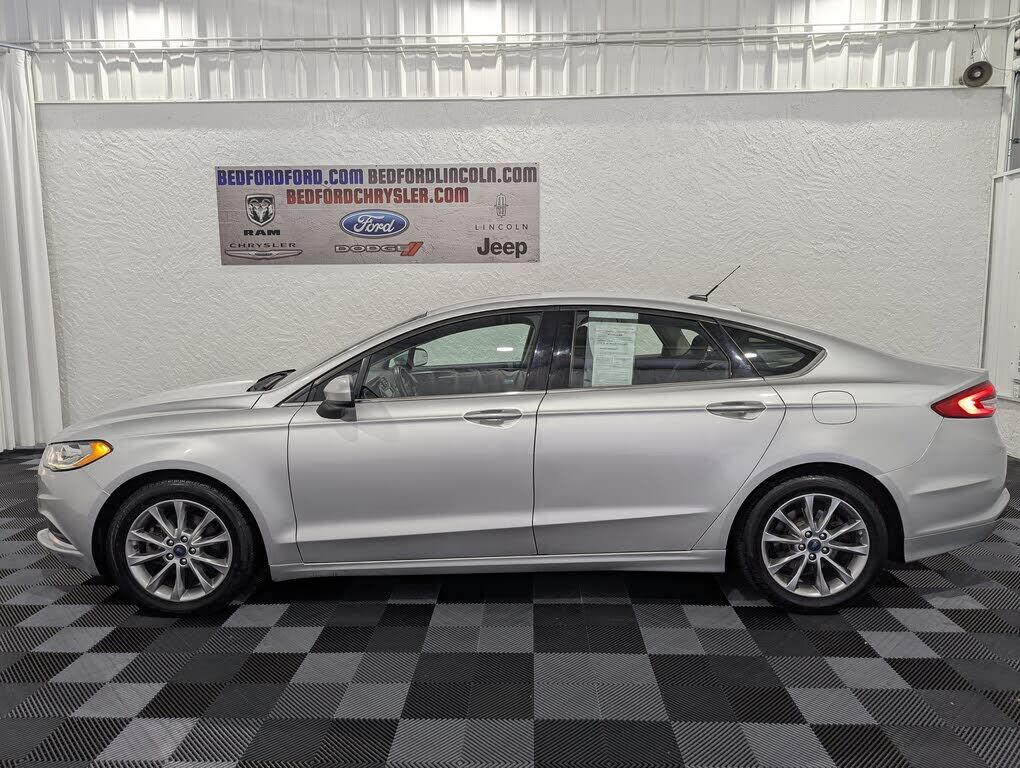 2017 FORD Fusion