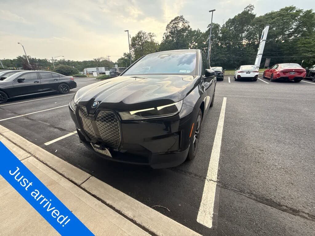 2024 BMW ix