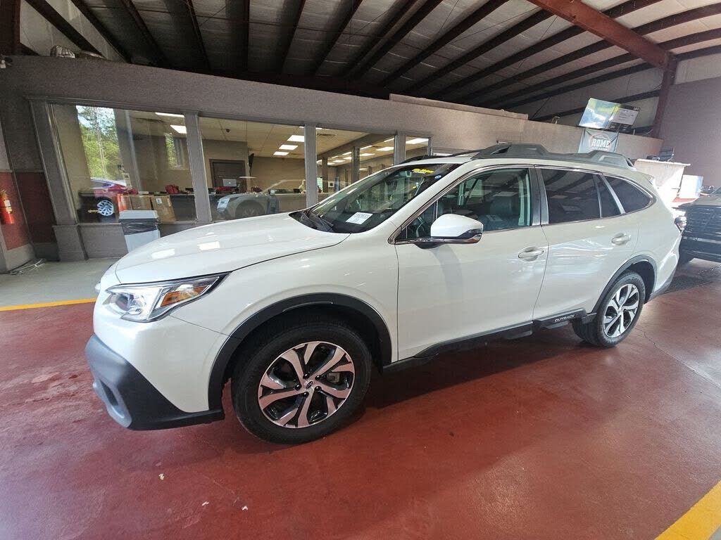 2022 SUBARU Outback
