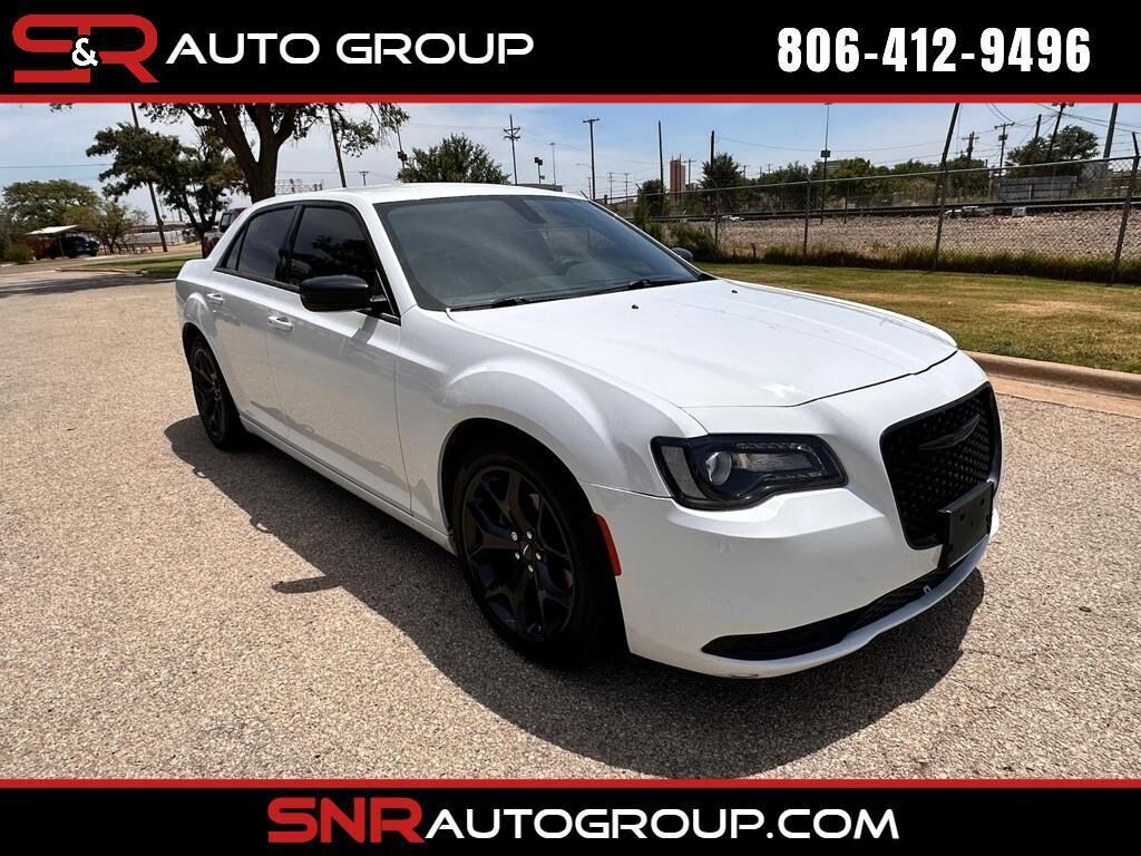 2023 CHRYSLER 300