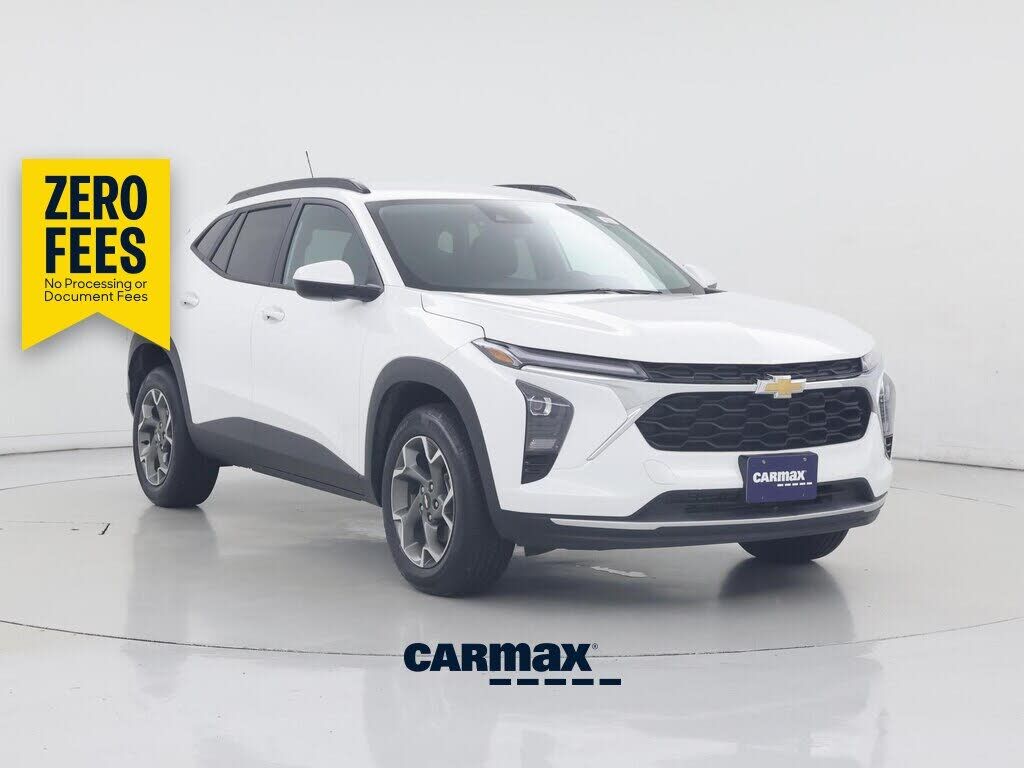 2025 CHEVROLET Trax
