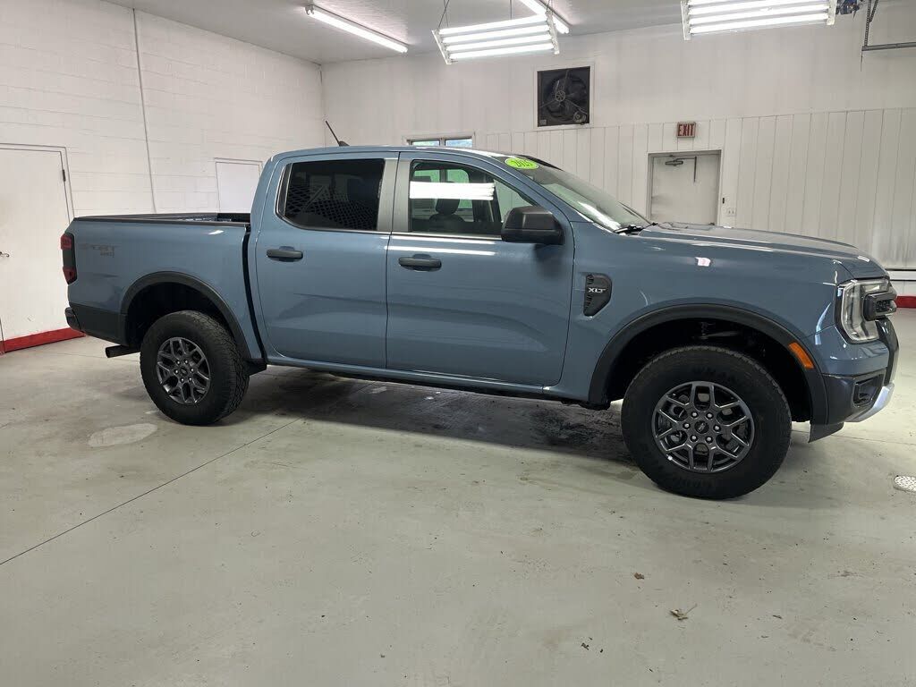 2025 FORD Ranger