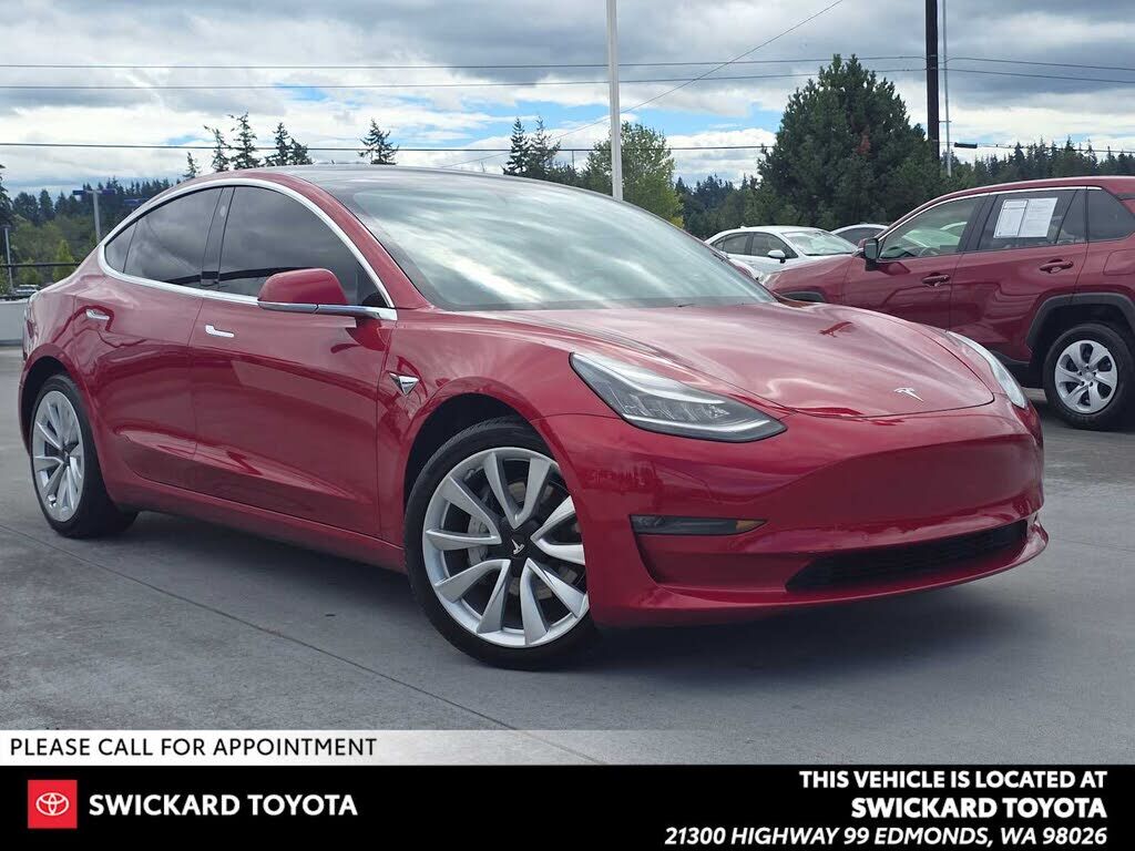 2018 TESLA Model 3