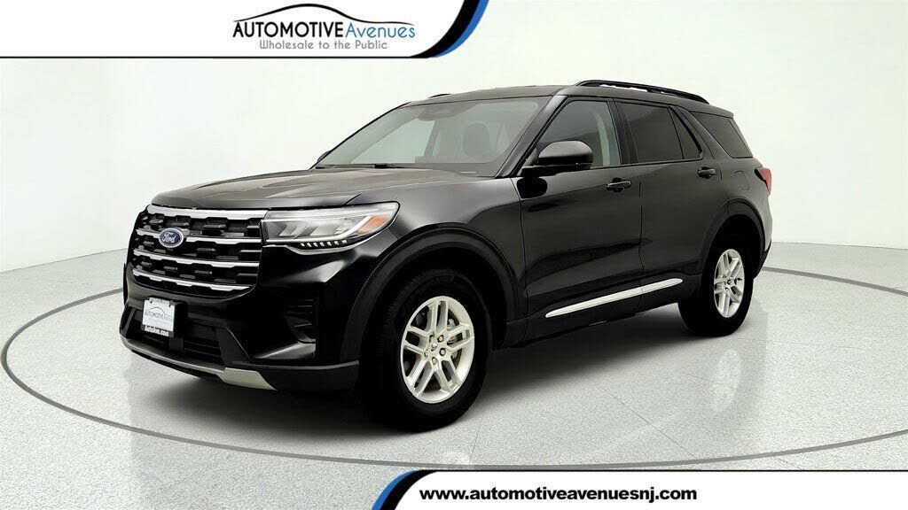 2025 FORD Explorer