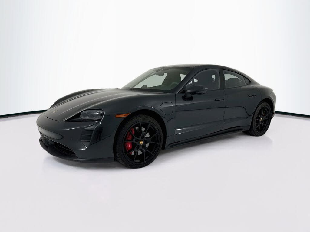 2024 PORSCHE Taycan