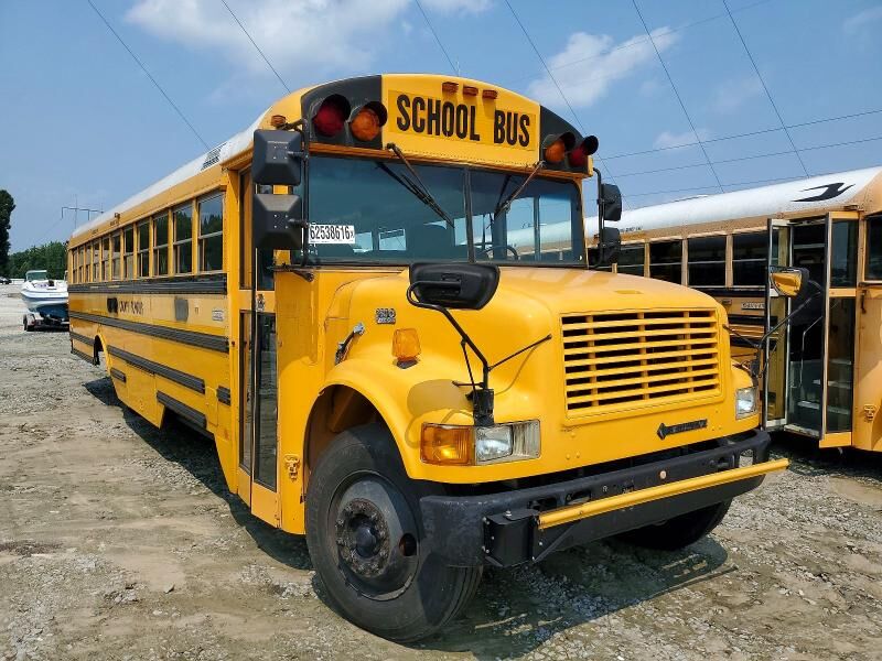 1999 INTERNATIONAL 3800
