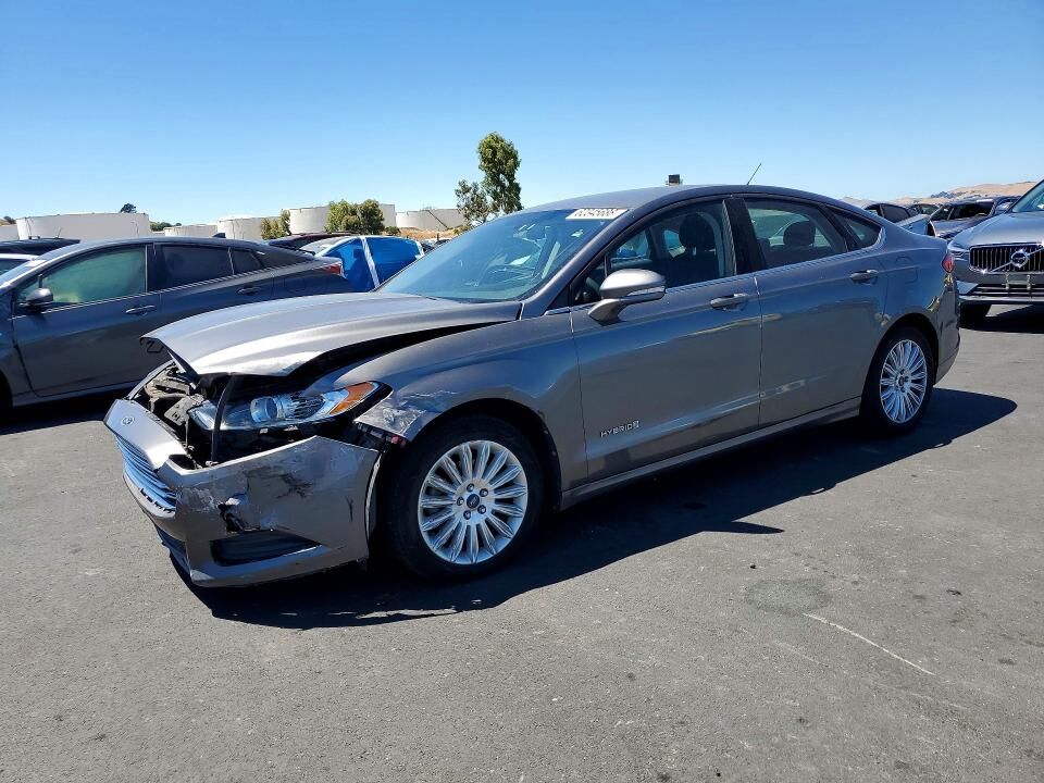 2013 FORD Fusion