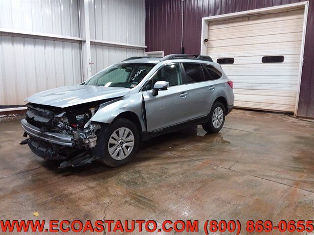 2015 SUBARU Outback