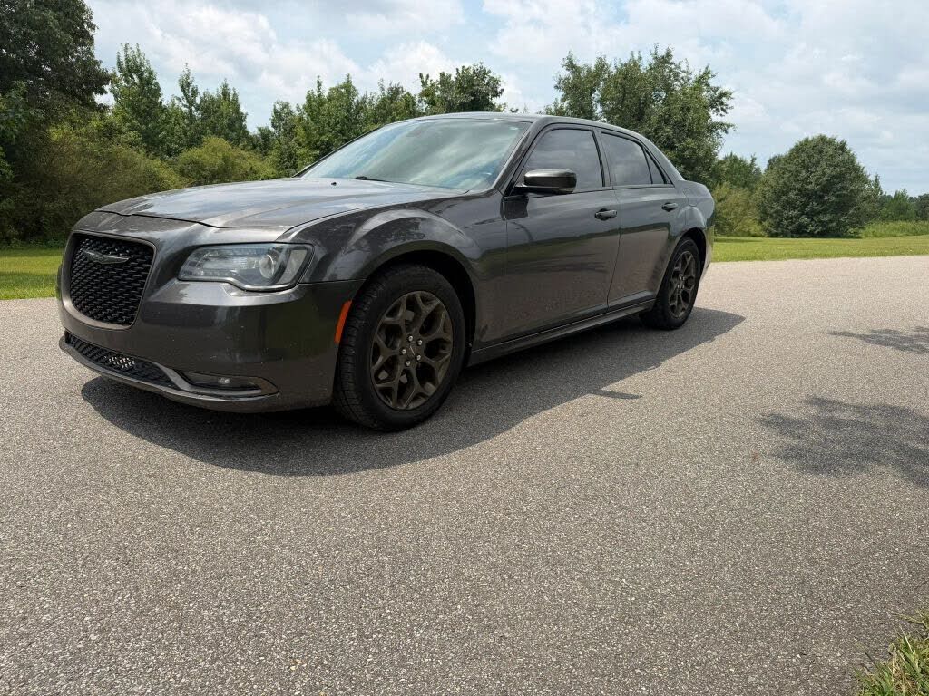 2016 CHRYSLER 300
