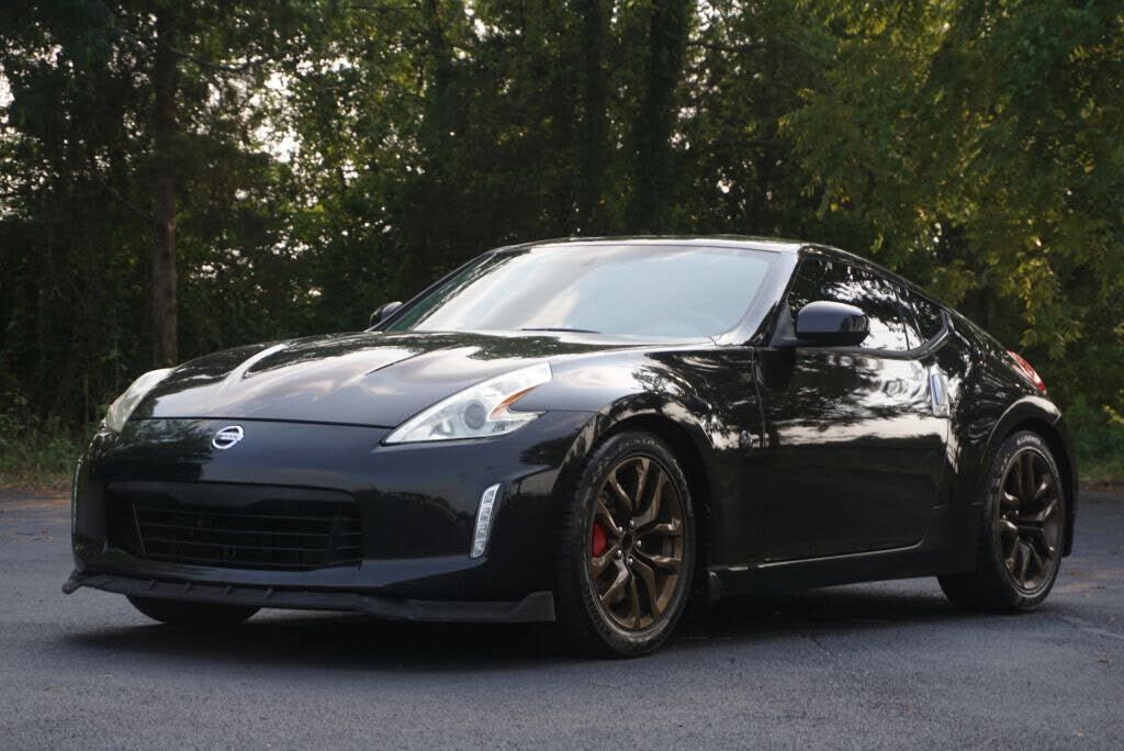 2015 NISSAN 370Z
