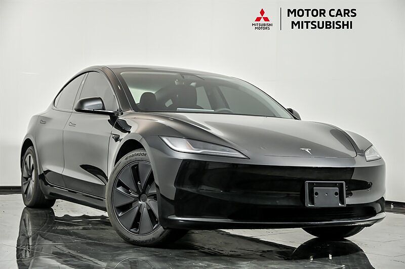 2024 TESLA Model 3